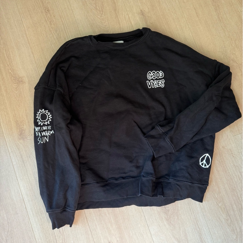 Electric & Rose Black Sweatshirt